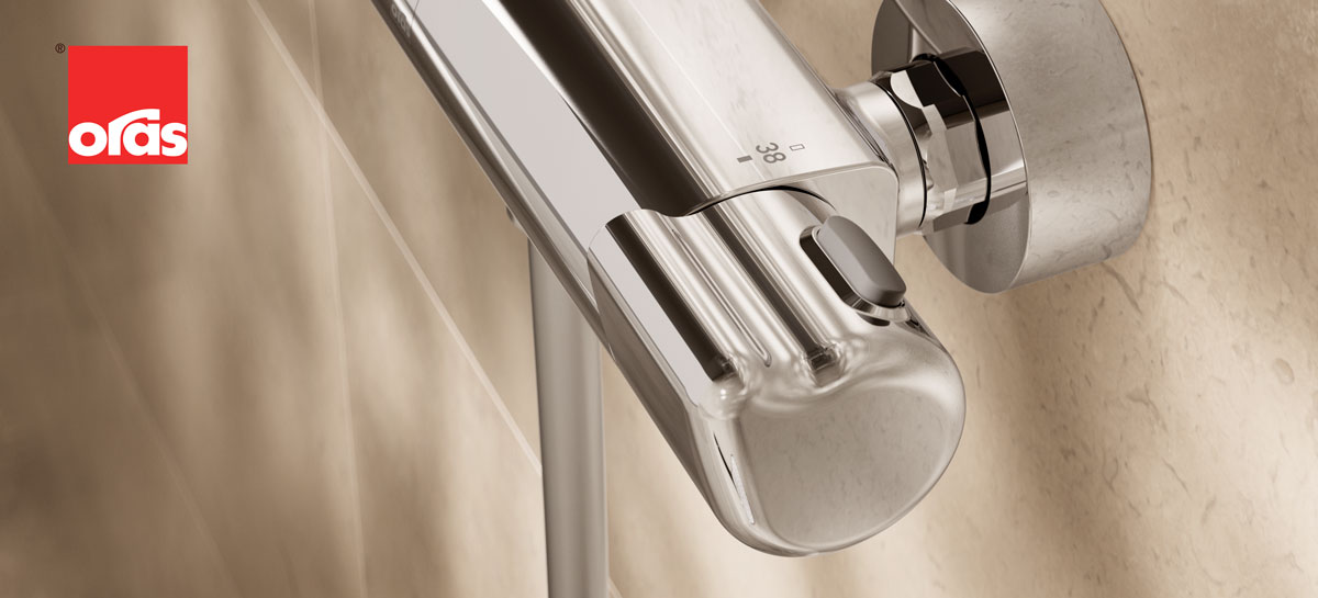 Oras dusjbatteri på beige vegg