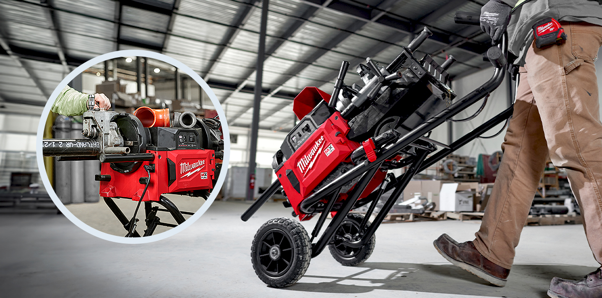 Enklere sprinkler-installasjon med batteridrevet gjengemaskin