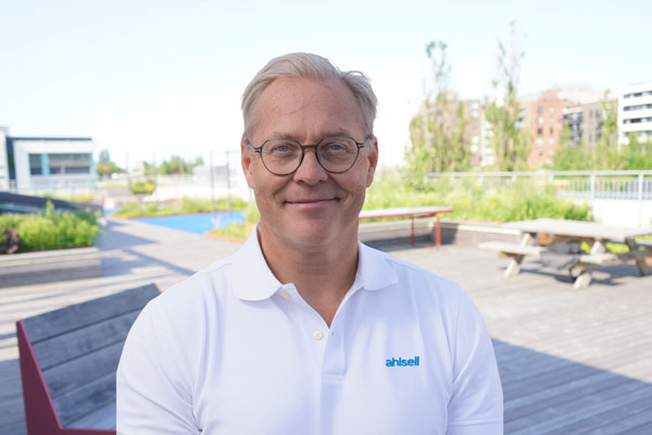 Daniel-portrett1.jpg