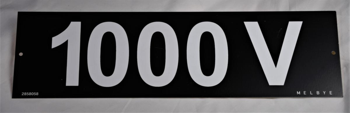 Merkeskilt Melbye 1000V - Al-skilt 1000V sort/hvit 280x8