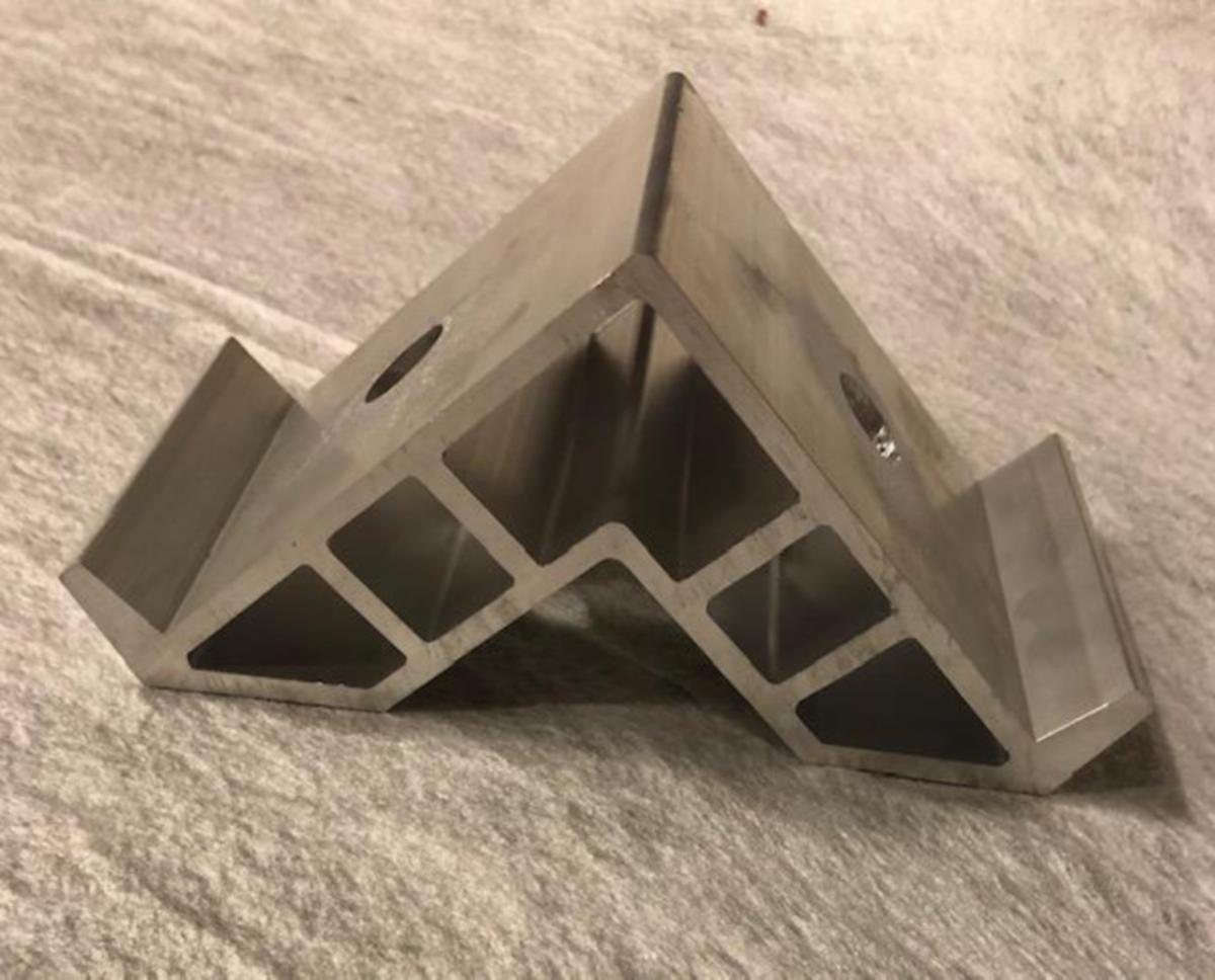 Hjørnelås Aluminium Malthus - Hjørnelås Malthus Aluminium (32 stk pr kart)