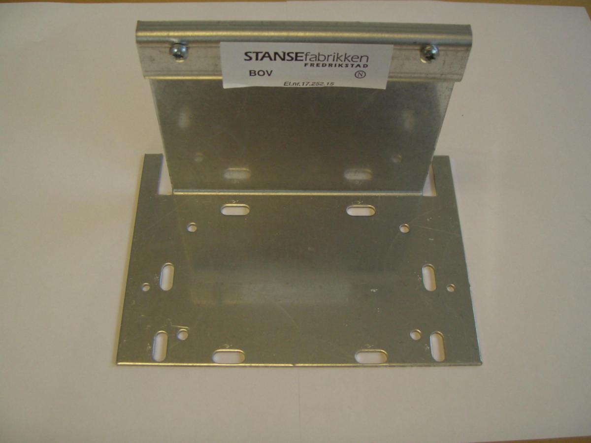 Brakett for sikringsbryter Stansefabrikken - Brakett for sikringsbryter BOV