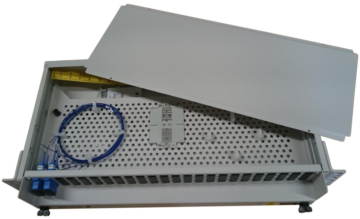 Fiberpanel m/4 pigtails Hexatronic SC/UPC - ODF 1.5U m. 4 pigtails SC/UPC Fiberpanel med 4 pigtails