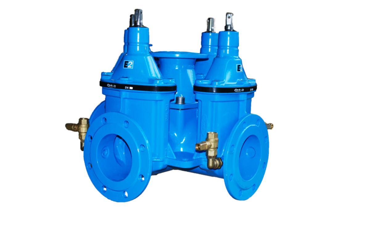 Combi kryss E2 4/4 m/serv.ventil og brannavstikk, PN10 Høyre (Hawle 4410) - DN 200 Combiventil 4/4 Høyre m/3/4" serviceventil PN10