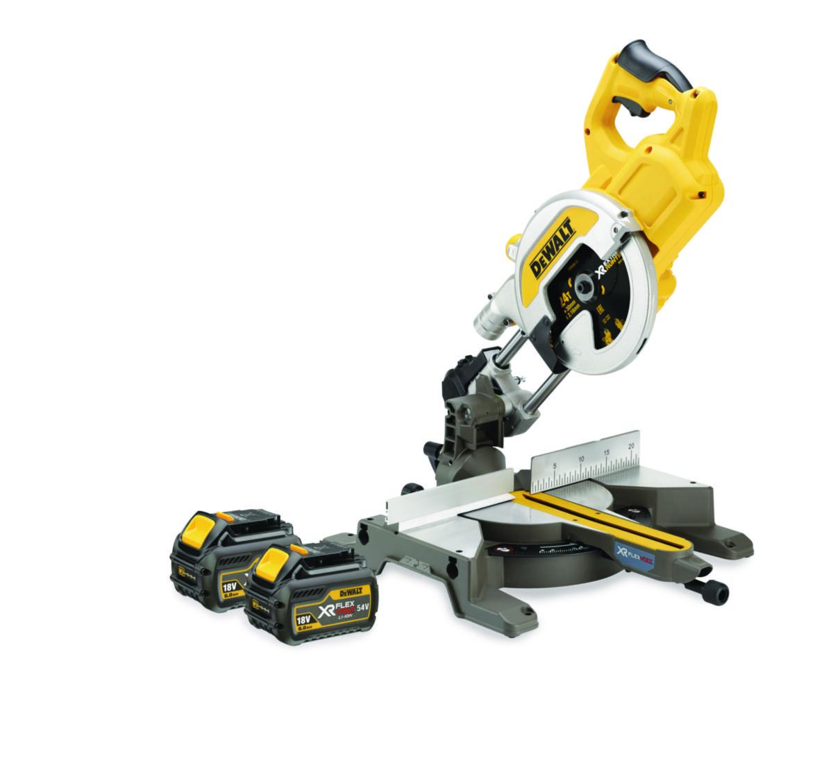 Kapp-/ gjærsag DeWalt 54V DCS777T2 XR Flexvolt - Kapp/gjæringssag DCS777T2 DeWalt 54V 6.0Ah Ø216mm
