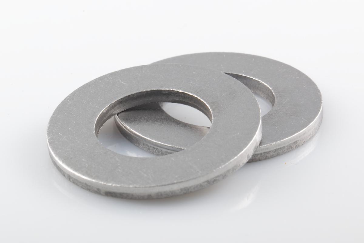 Rundskive BRB ISO 7089 HV200 ubehandlet - Skive M20 UB I7089 HV200 21X36X3mm svart